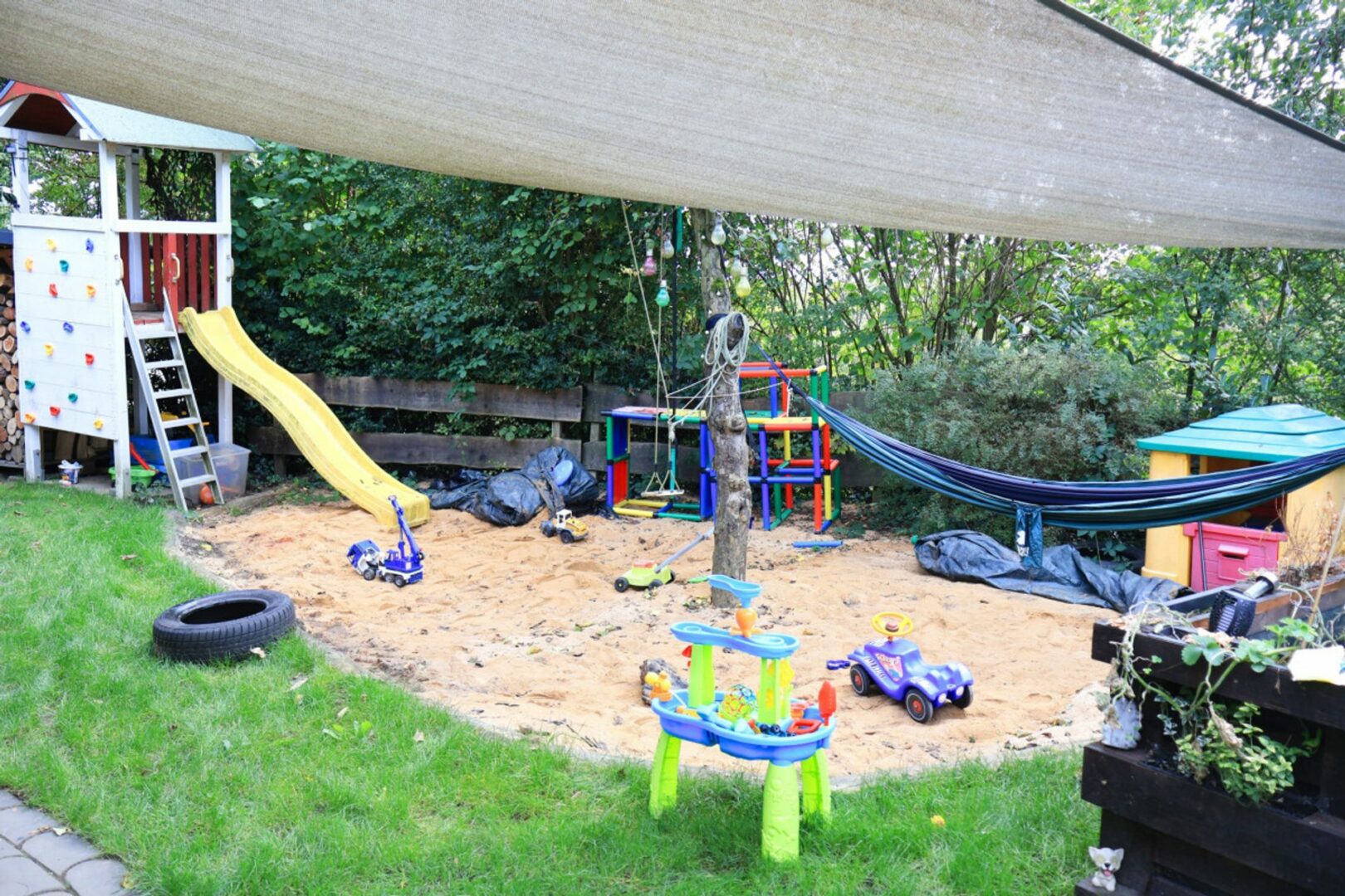 Spielplatz-im-garten